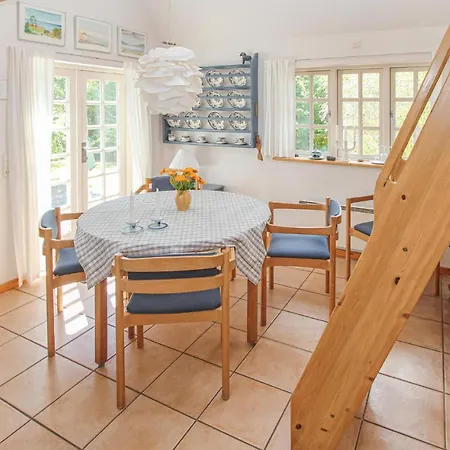 3 Bedroom Lovely In Samso Holiday home *