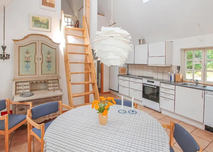 Amazing In Samso With 3 Bedrooms *